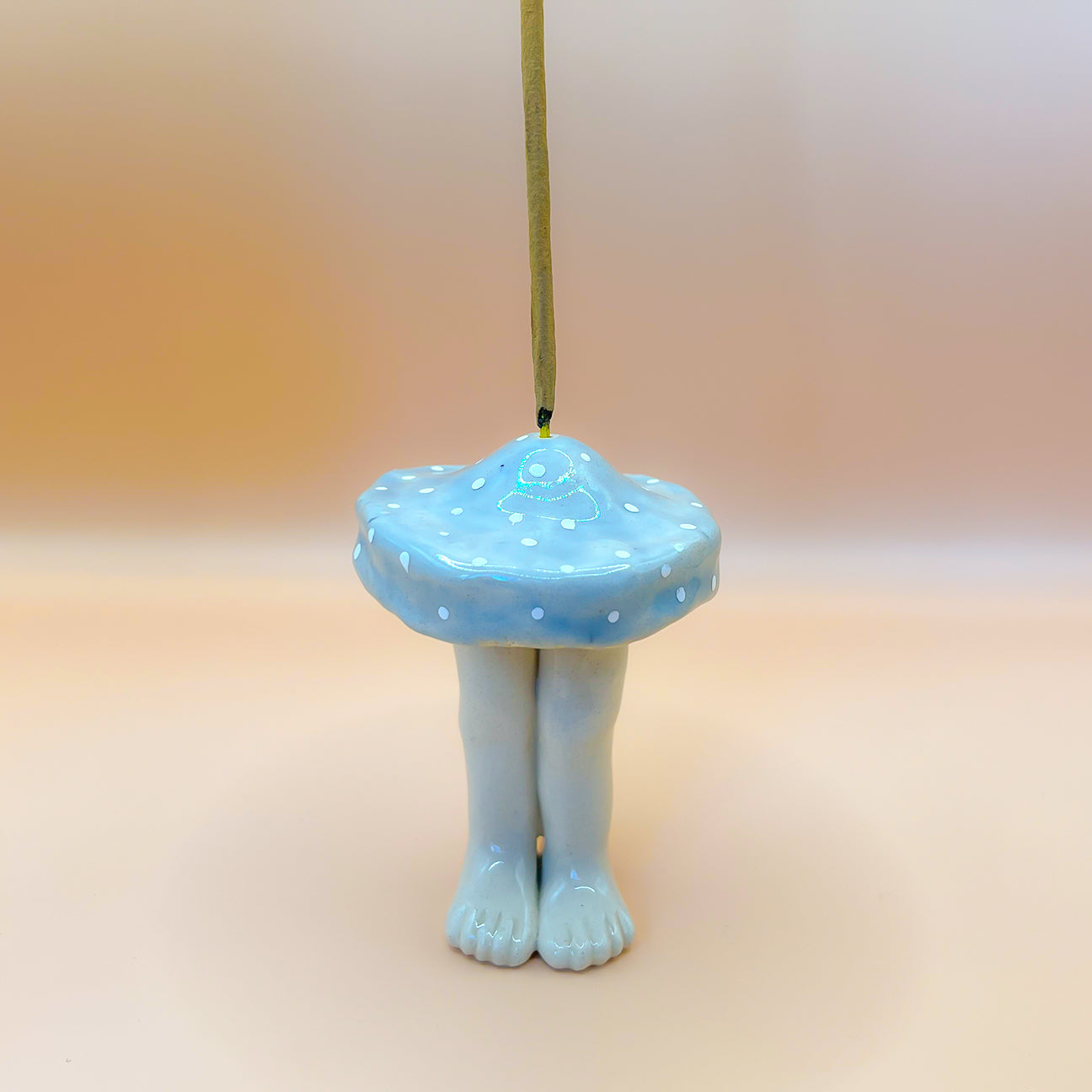 Blue mushroom inciensero