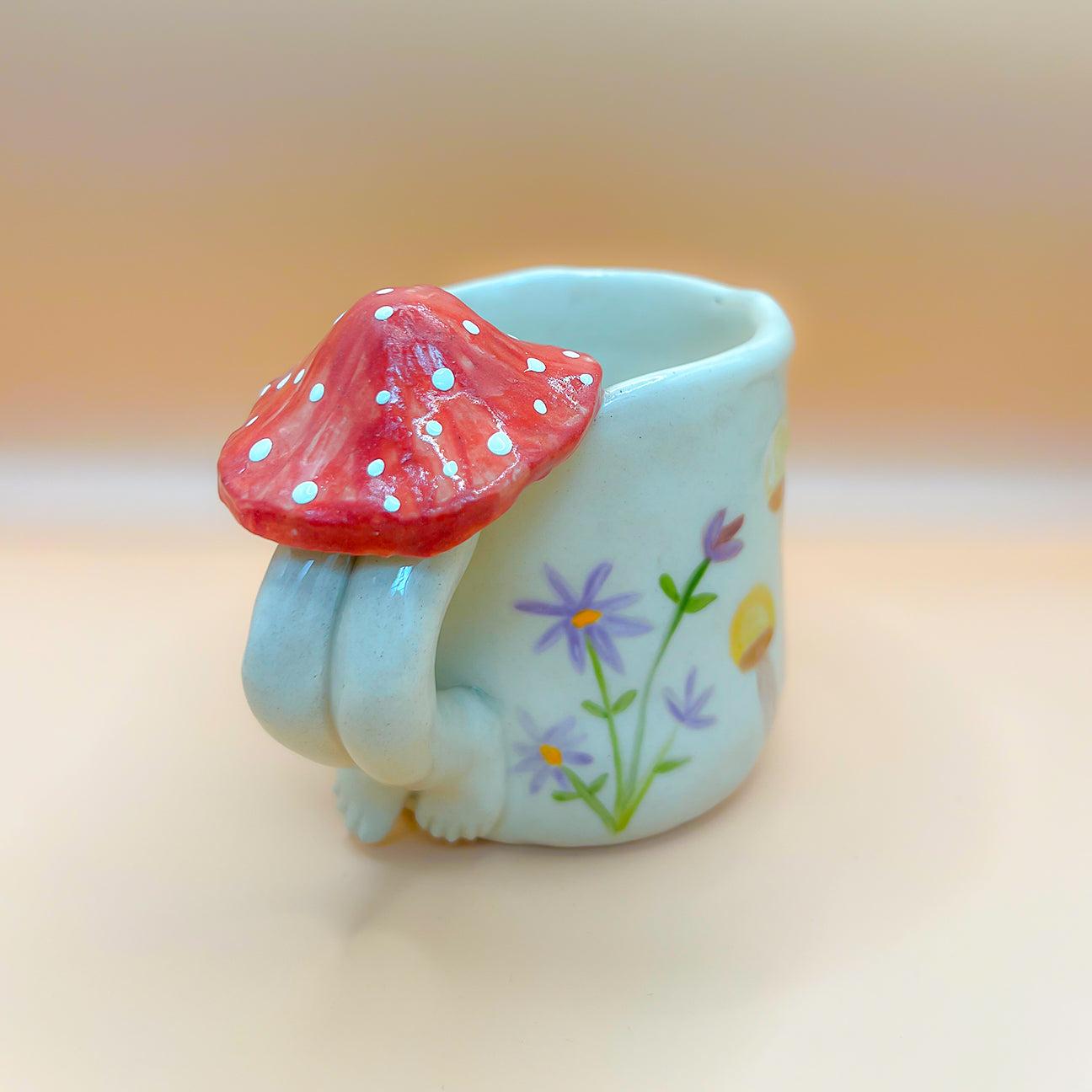 Taza Hongo Amanita Muscaria con piernas