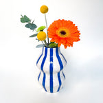 Cargar imagen en el visor de la galería, Florero rayas azules
