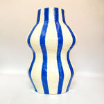 Load image into Gallery viewer, Florero rayas azules
