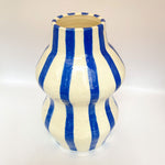 Load image into Gallery viewer, Florero rayas azules

