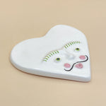 Cargar imagen en el visor de la galería, Inciencero Corazón Bigotón
