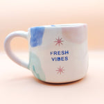 Load image into Gallery viewer, Taza con Asa - FRESH VIBES - Super Fresh!!
