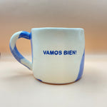 Cargar imagen en el visor de la galería, Taza con Asa - VAMOS BIEN! - Mirada sonriente
