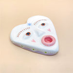 Cargar imagen en el visor de la galería, Palosanto Holder Corazón Estrella Y Chapitas Amor

