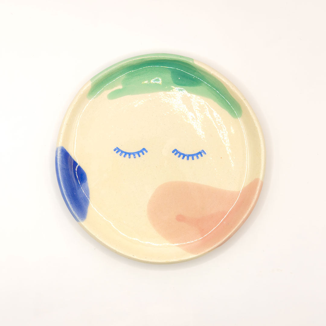 Plato chico - Ojos cerrados- green bangs