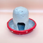 Load image into Gallery viewer, Taza Infusor Sombrero Honguito speak no evil
