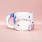 Load image into Gallery viewer, Taza con asa - ERES MAGIA!- estrellita
