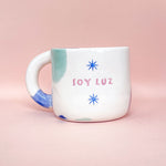 Load image into Gallery viewer, Taza con asa - SOY LUZ- estrellas gemelas
