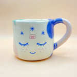 Cargar imagen en el visor de la galería, Taza con asa - SOY LUZ- Asa azul y rosa
