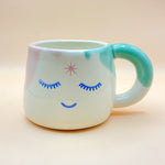 Cargar imagen en el visor de la galería, Taza con asa - SI LO CREES LO CREAS- Estrellita rosa
