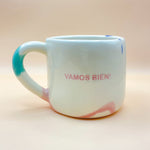 Cargar imagen en el visor de la galería, Taza con asa - VAMOS BIEN- Asa verde
