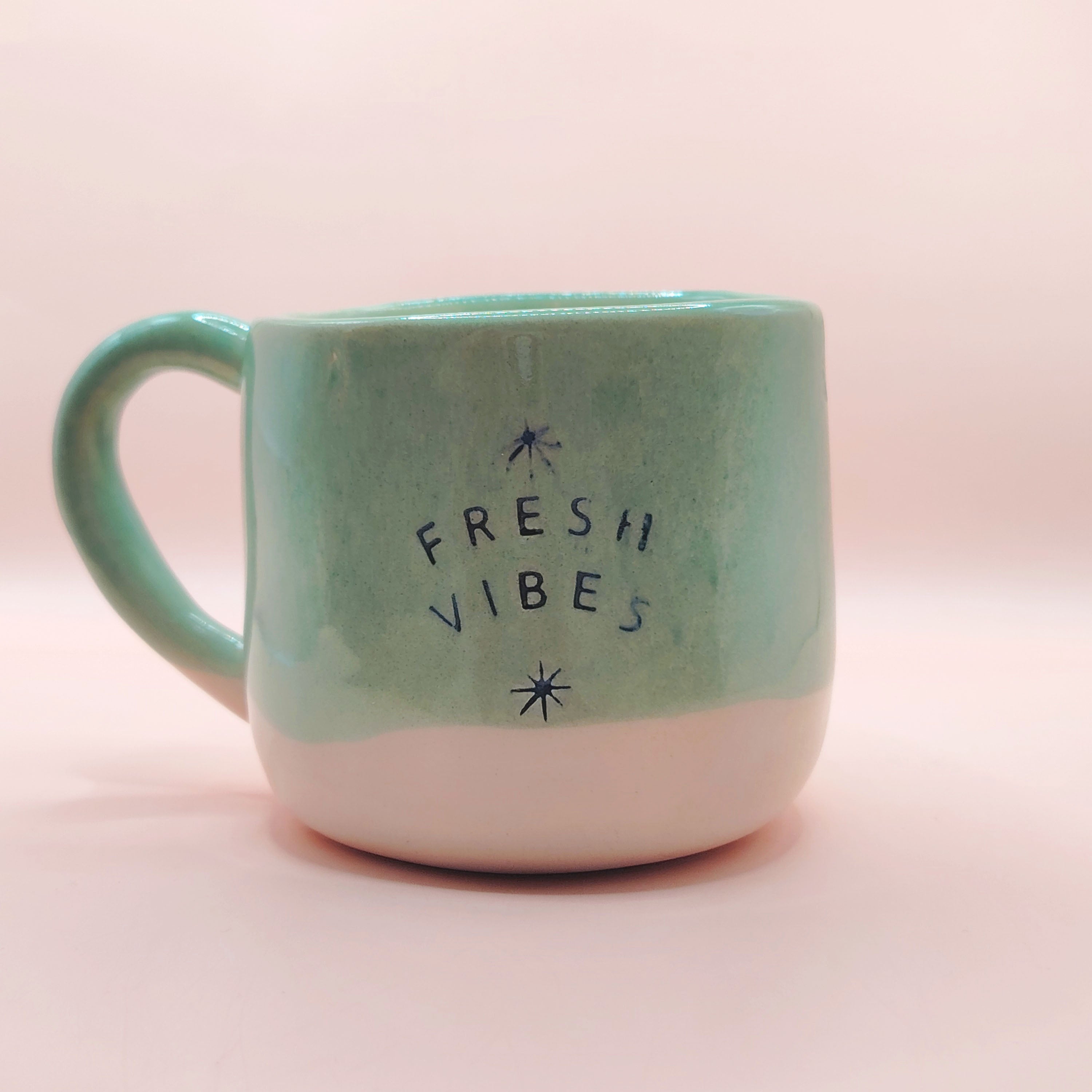 Taza Fresh Vibes - PecasVerdi