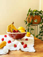 Load image into Gallery viewer, Ensaladera - frutero con piecitos Cirulitos
