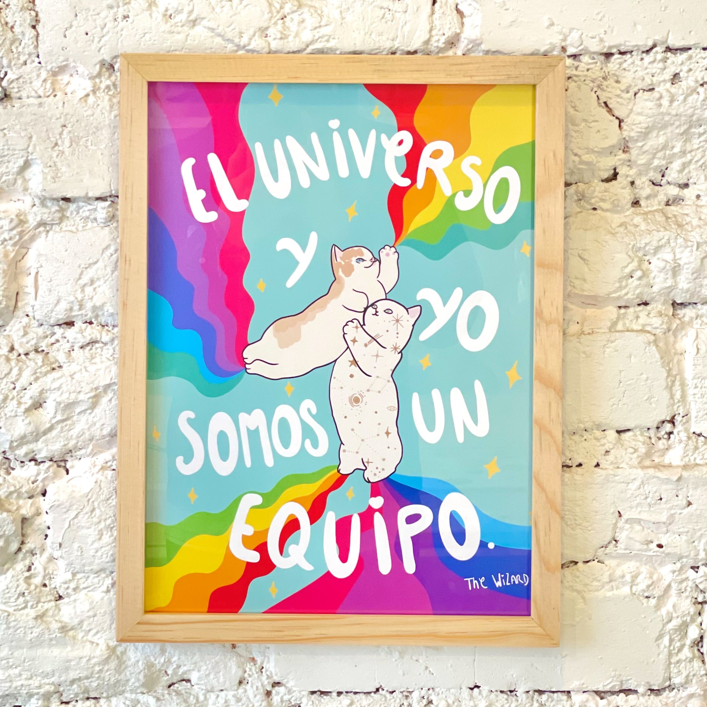 Poster El Universo y Yo Somos Equipo · Marco Madera